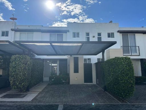 Casa en venta Cundinamarca Ricaurte Ricaurte 93 m2 Habitaciones 3 Baños 3 Garajes 2 Precio $360000000