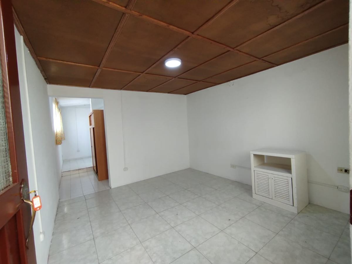 Apartamento en arriendo Cundinamarca Bogotá Canódromo 30 m2 Habitaciones 1 Baños 1 Garajes 0 Precio $1000000