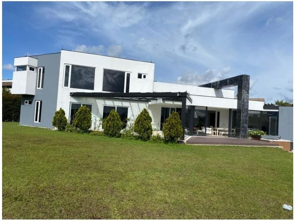 Casa Campestre en venta Antioquia Medellín Medellín 580 m2 Habitaciones 3 Baños 4 Garajes 2 Precio $3700000000