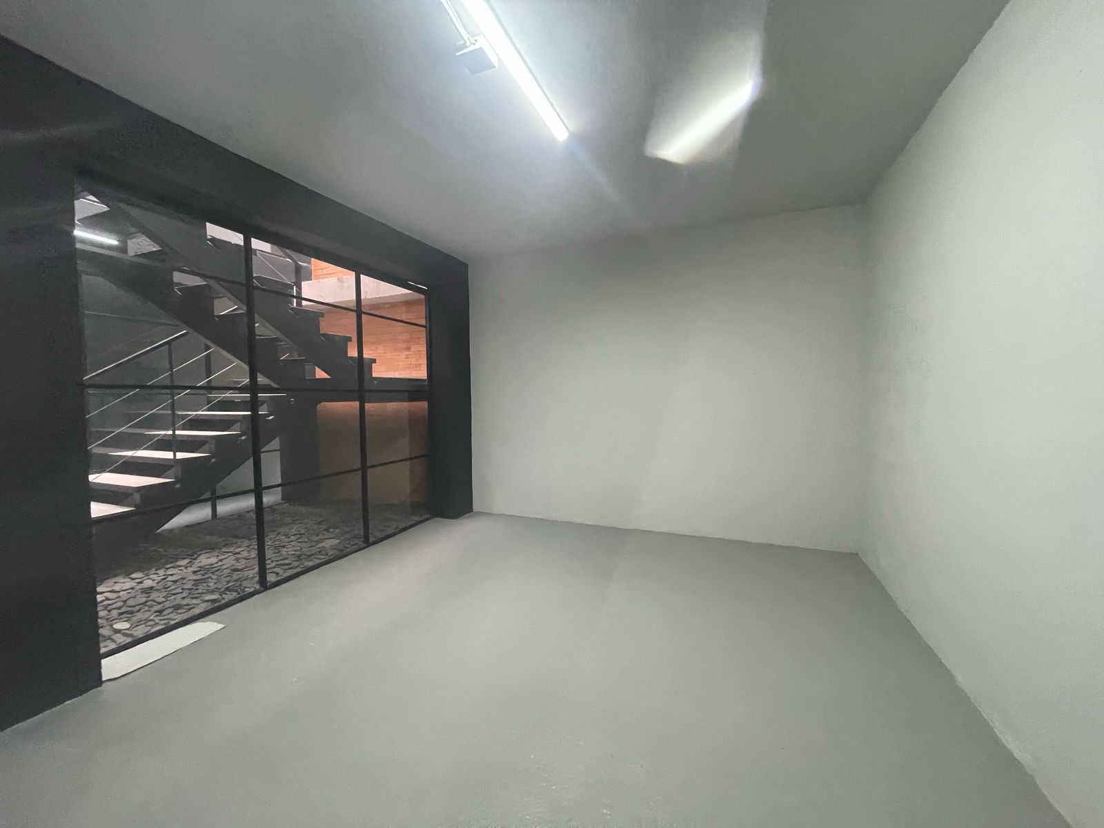 Oficina en arriendo Antioquia La Ceja Centro 10 m2 Habitaciones 0 Baños 0 Garajes 0 Precio $1500000