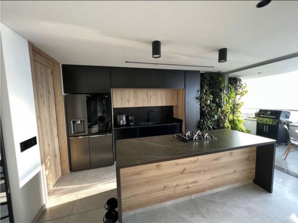 Apartamento en venta Antioquia Envigado Pontevedra 229 m2 Habitaciones 2 Baños 4 Garajes 3 Precio $1960000000