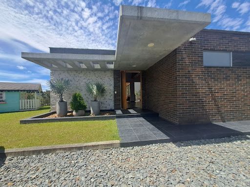 Casa en arriendo Antioquia El Retiro El Retiro 350 m2 Habitaciones 5 Baños 7 Garajes 5 Precio $10900000