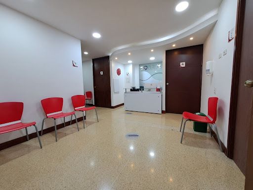 Consultorio en arriendo Antioquia Medellín Simesa 33 m2 Habitaciones 0 Baños 1 Garajes 1 Precio $3500000