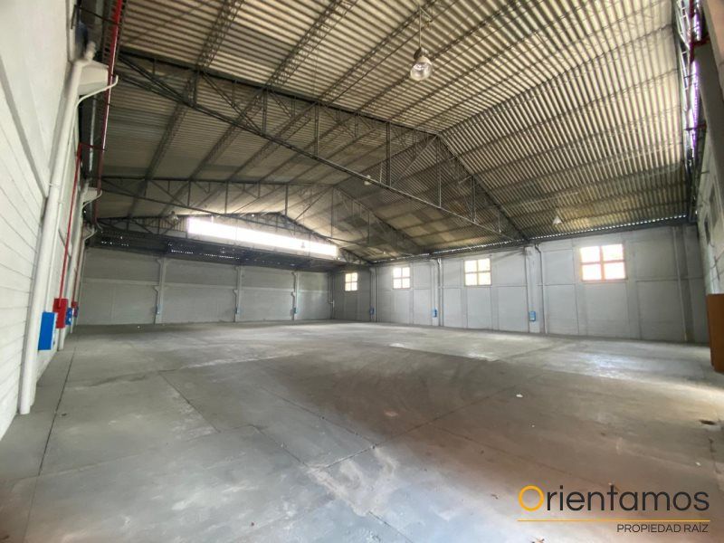 Bodega en arriendo Antioquia Rionegro Centro 1006 m2 Habitaciones 0 Baños 0 Garajes 0 Precio $28646000