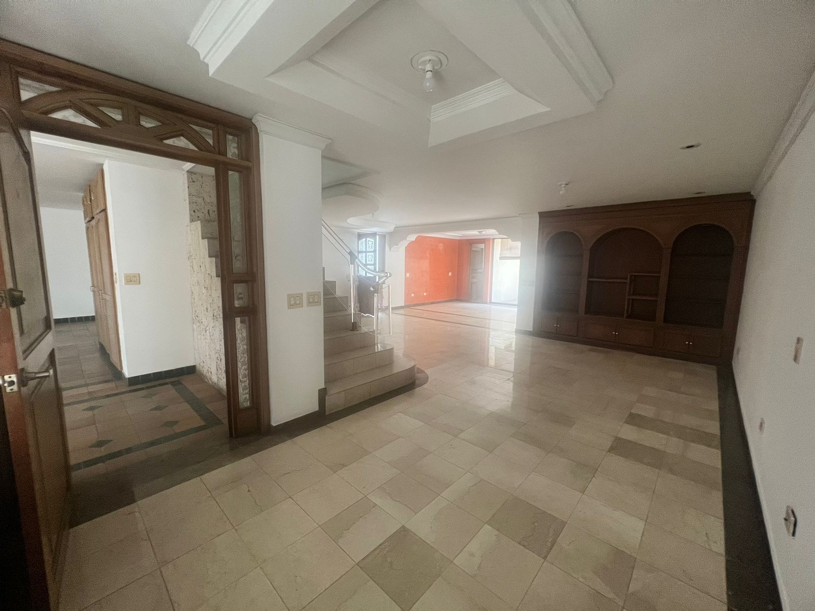 Casa en venta Valle Del Cauca Cali Nueva Tequendama 320 m2 Habitaciones 3 Baños 4 Garajes 2 Precio $870000000