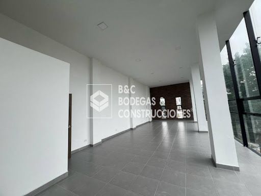 Edificio en arriendo Antioquia Medellín Cristo Rey 270 m2 Habitaciones 0 Baños 4 Garajes 0 Precio $15000000