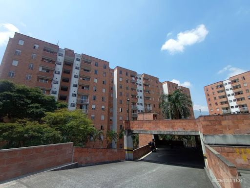 Apartamento en arriendo Antioquia Envigado Milán - Vallejuelos 63 m2 Habitaciones 3 Baños 2 Garajes 1 Precio $2500000