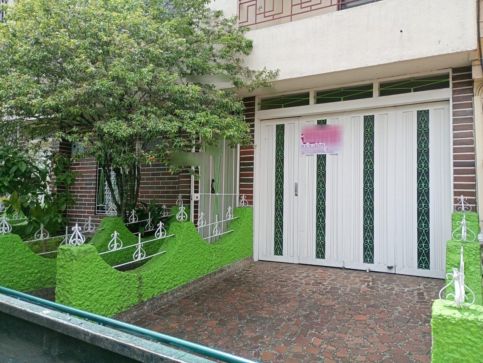 Casa en arriendo o venta Antioquia Medellín La America 196 m2 Habitaciones 3 Baños 3 Garajes 1 Precio venta $680000000 Precio arriendo $4000000