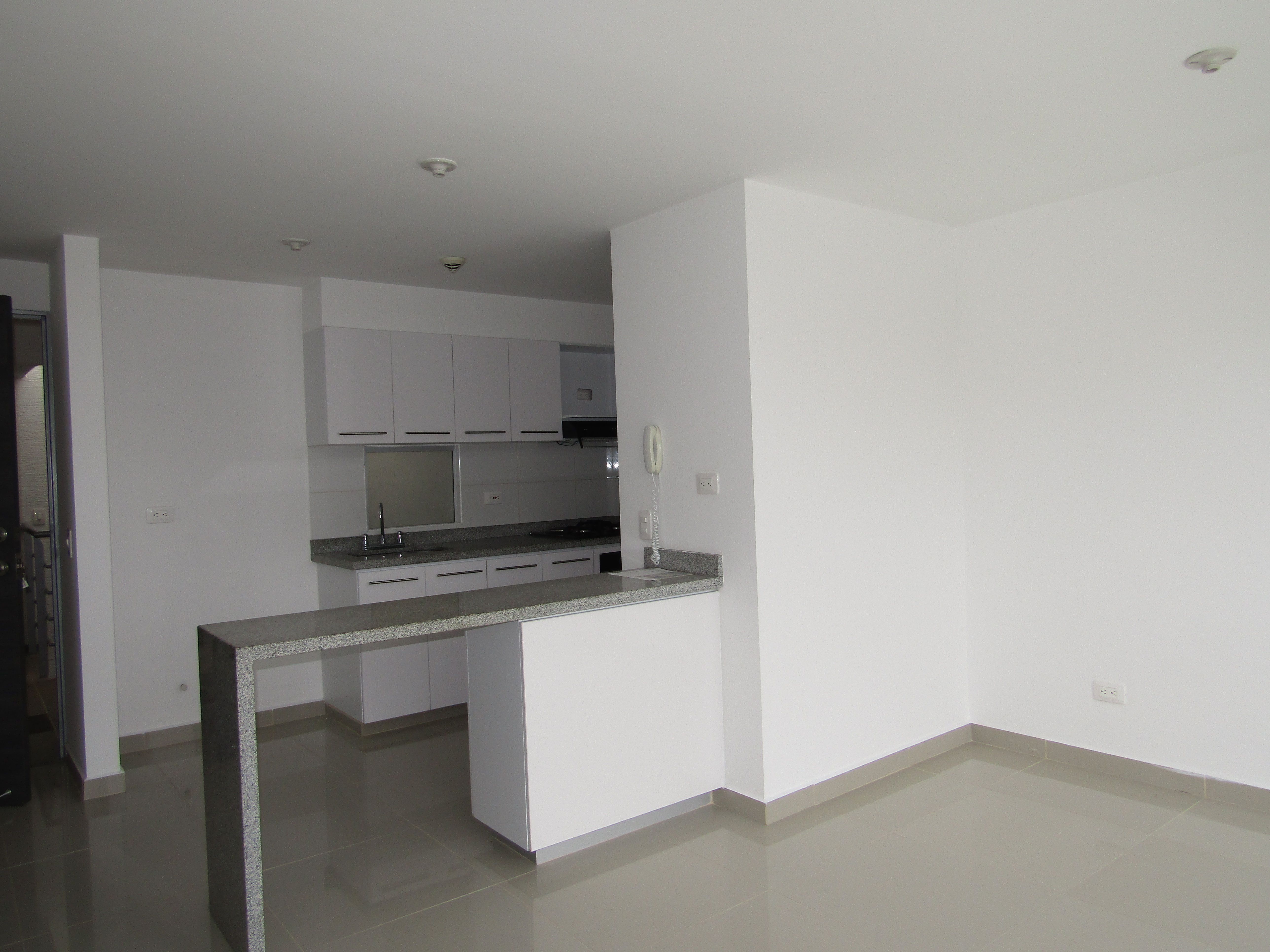 Apartamento en arriendo o venta Risaralda Pereira Cr La Arboleda 70 m2 Habitaciones 2 Baños 1 Garajes 1 Precio venta $355000000 Precio arriendo $1750000