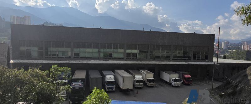 Bodega en arriendo Antioquia Sabaneta Ancon San Martin 5300 m2 Habitaciones 0 Baños 10 Garajes 12 Precio $162657500