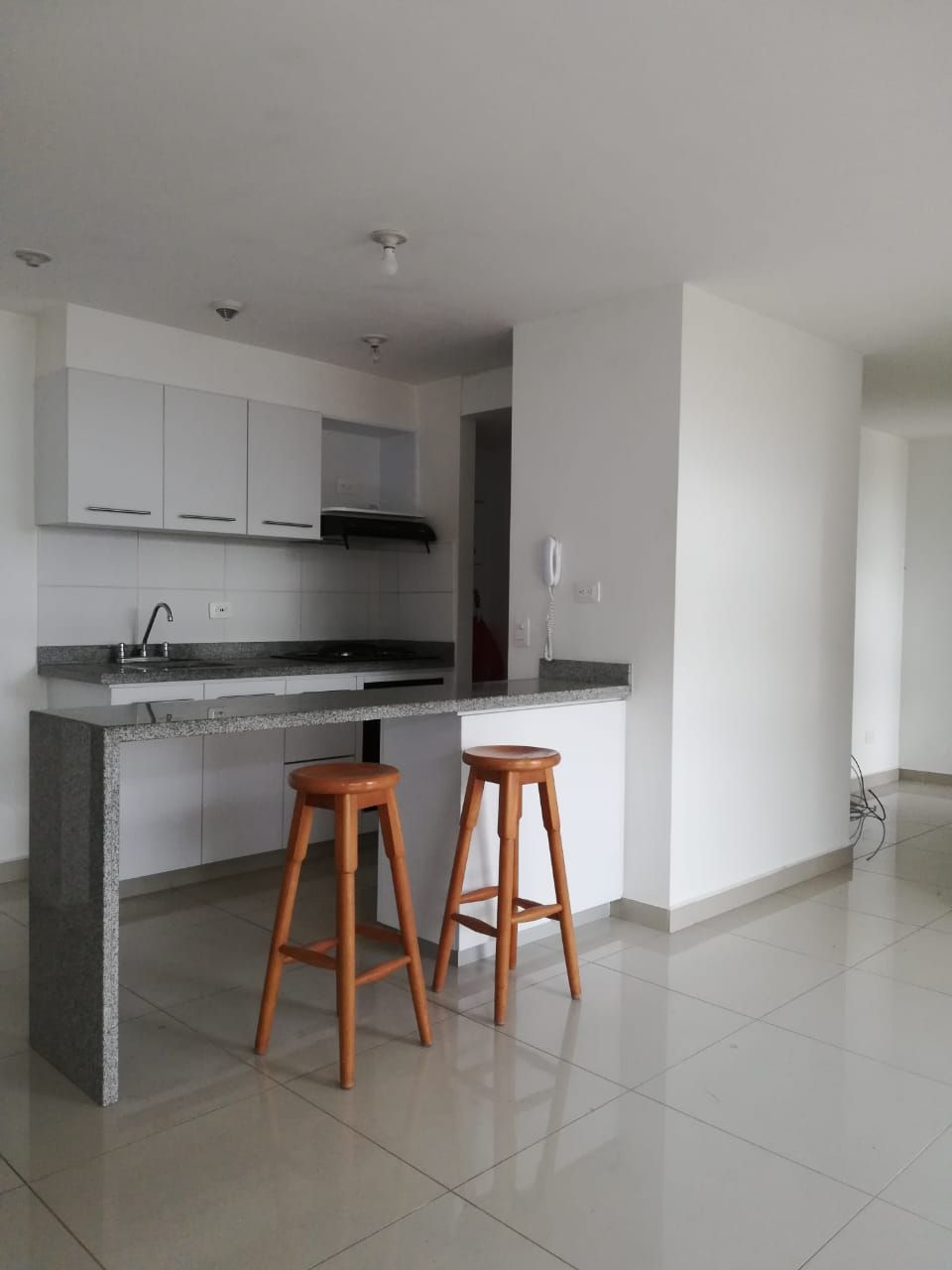 Apartamento en venta Risaralda Pereira Cr La Arboleda 110 m2 Habitaciones 3 Baños 2 Garajes 1 Precio $485000000