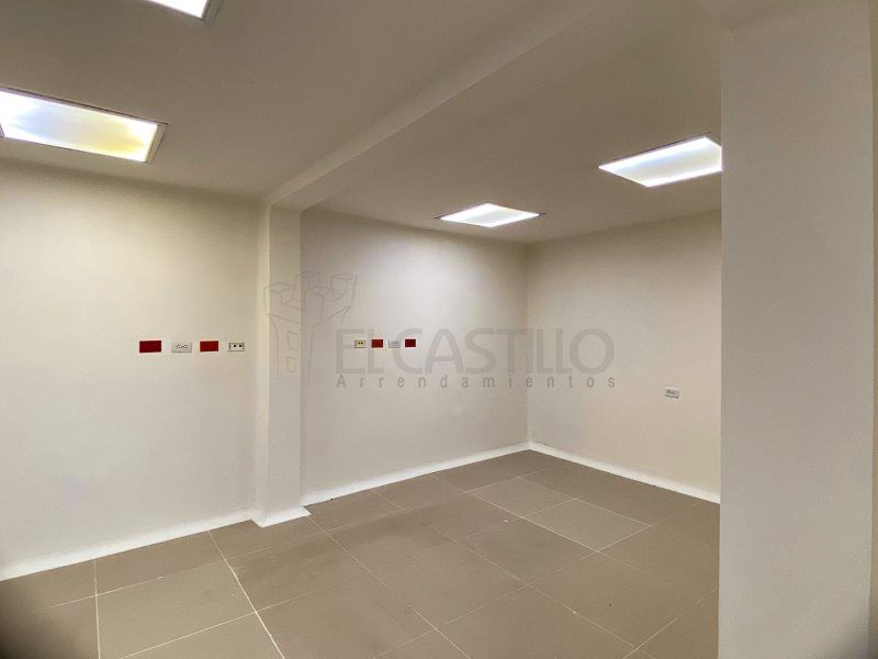 Local en arriendo Antioquia Medellín Belen 170 m2 Habitaciones 0 Baños 2 Garajes 0 Precio $8000000