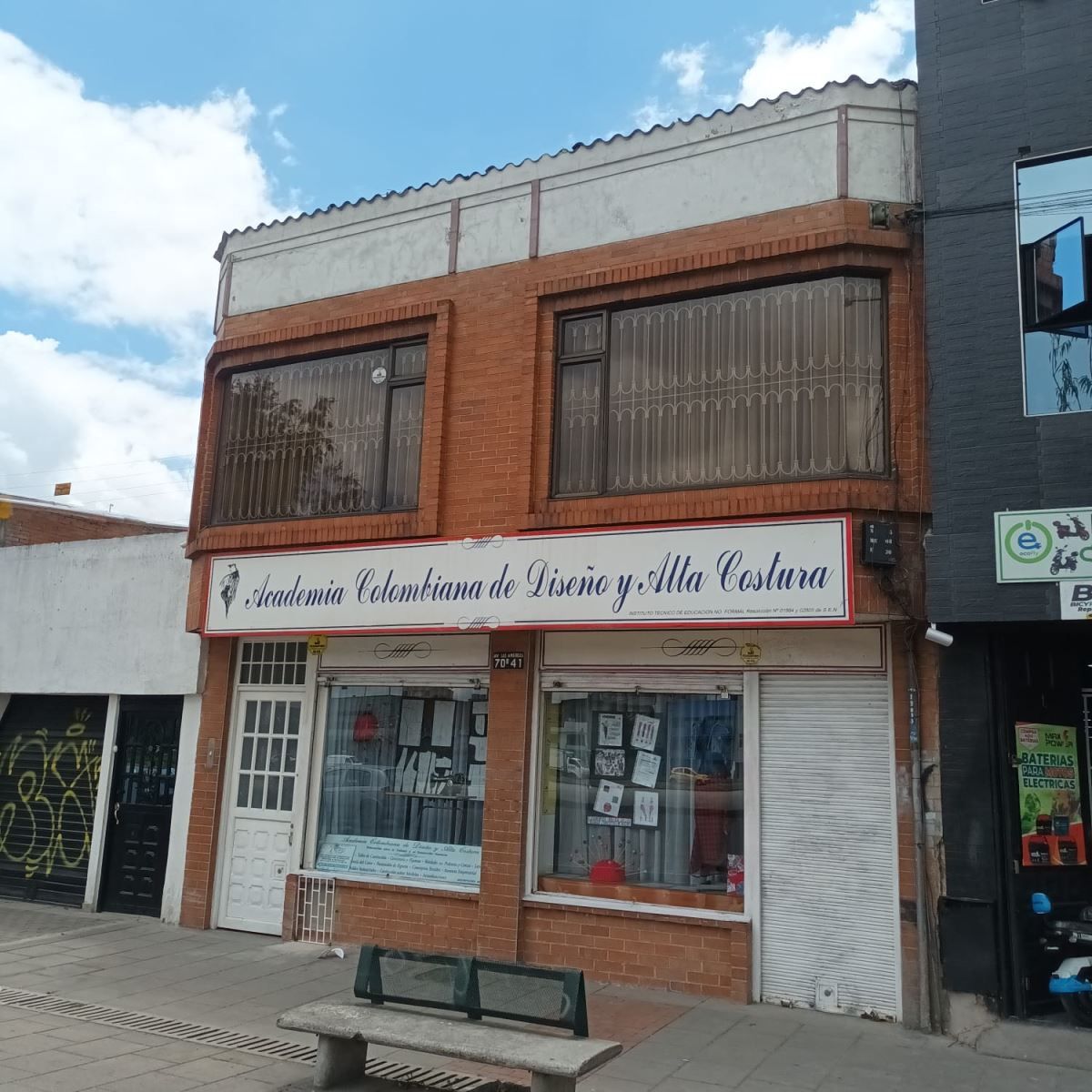 Casa en venta Cundinamarca Bogotá Nueva Marsella Et Ii 366 m2 Habitaciones 8 Baños 5 Garajes 1 Precio $970000000