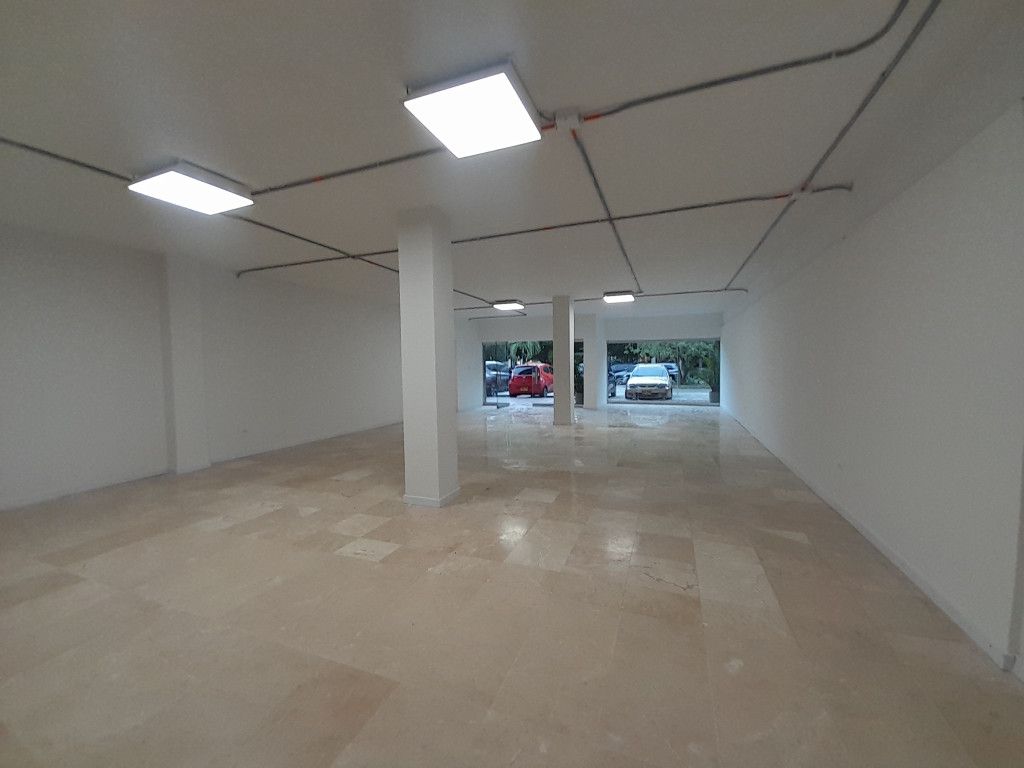 Local en arriendo Atlántico Barranquilla Altos Del Prado 111 m2 Habitaciones 0 Baños 2 Garajes 0 Precio $9008010