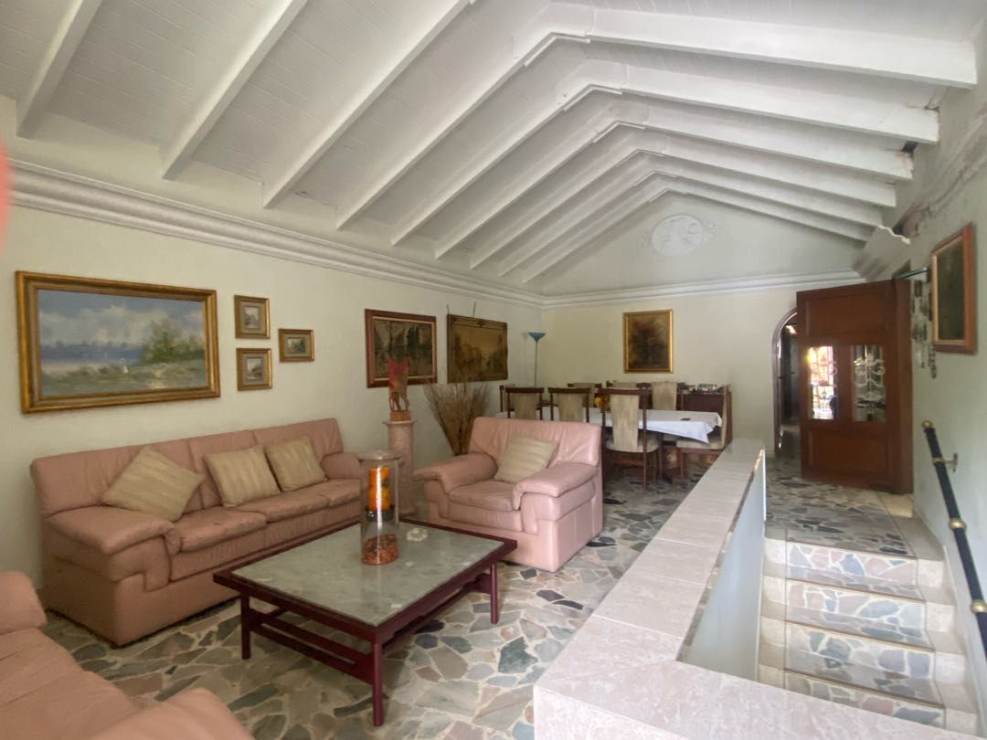 Casa en venta Valle Del Cauca Cali Santa Mónica 426 m2 Habitaciones 5 Baños 4 Garajes 2 Precio $1100000000