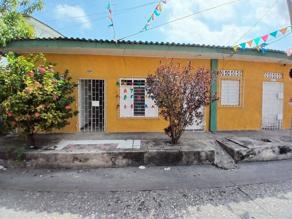 Casa en venta Atlántico Barranquilla Abajo 437 m2 Habitaciones 12 Baños 8 Garajes 0 Precio $550000000