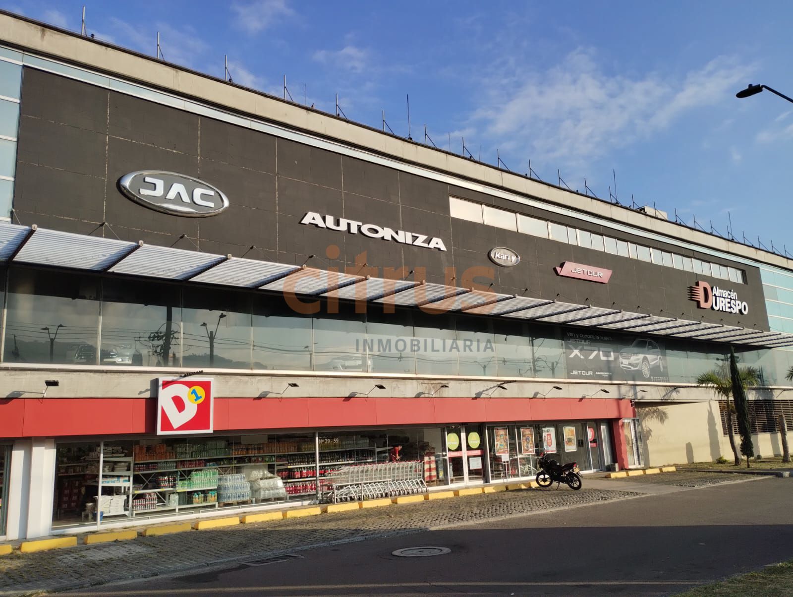 Oficina en arriendo Antioquia Itagüí Zona Industrial 3 730 m2 Habitaciones 0 Baños 5 Garajes 5 Precio $31000000