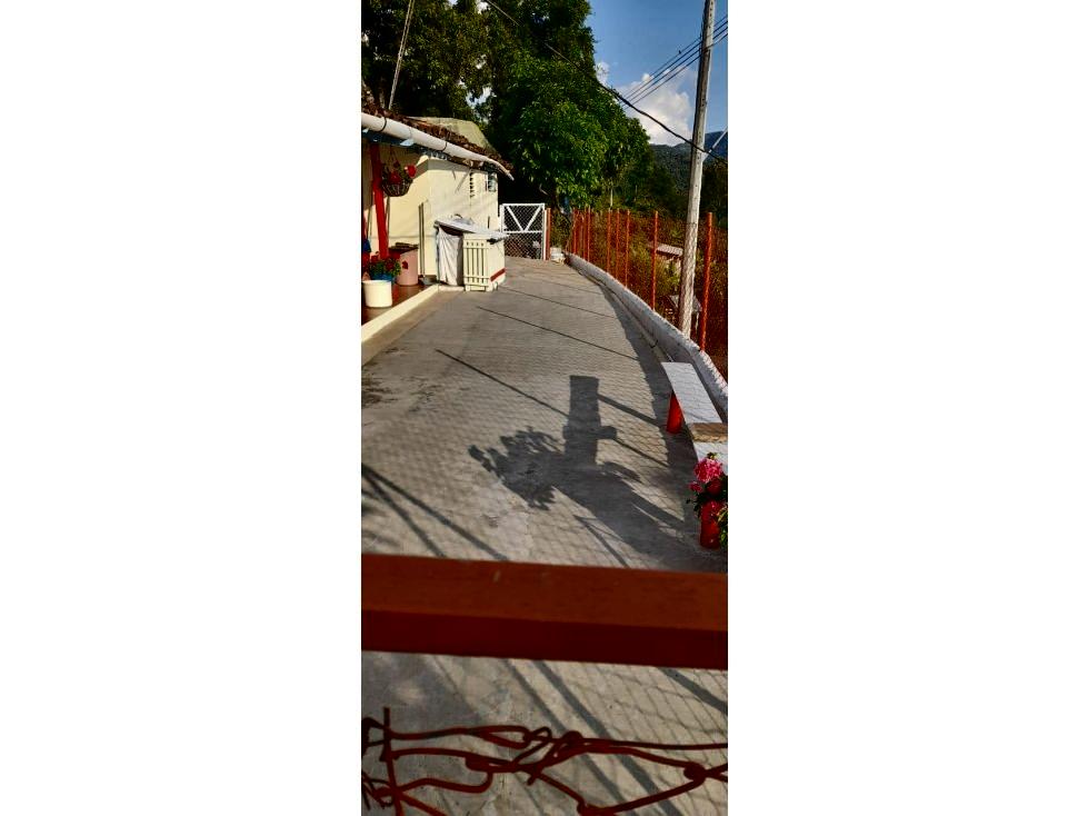 Casa en venta Antioquia Fredonia Vereda La Garrucha 80 m2 Habitaciones 3 Baños 1 Garajes 1 Precio $120000000