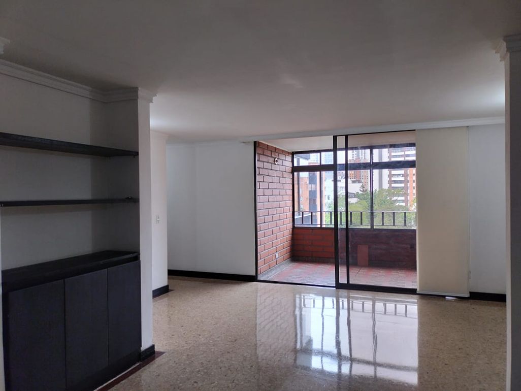 Apartamento en arriendo Antioquia Medellín La Aguacatala 118 m2 Habitaciones 3 Baños 3 Garajes 1 Precio $4650000