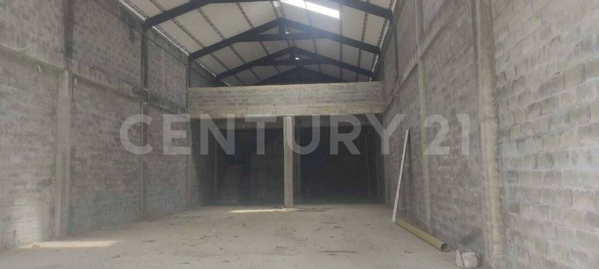 Bodega en venta Antioquia Chigorodó Chigorodó 400 m2 Habitaciones 0 Baños 1 Garajes 2 Precio $1400000000
