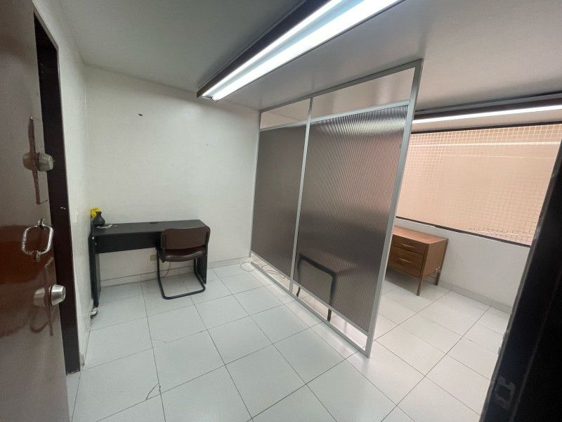 Oficina en venta Cundinamarca Bogotá Sears 13 m2 Habitaciones 0 Baños 1 Garajes 0 Precio $130000000