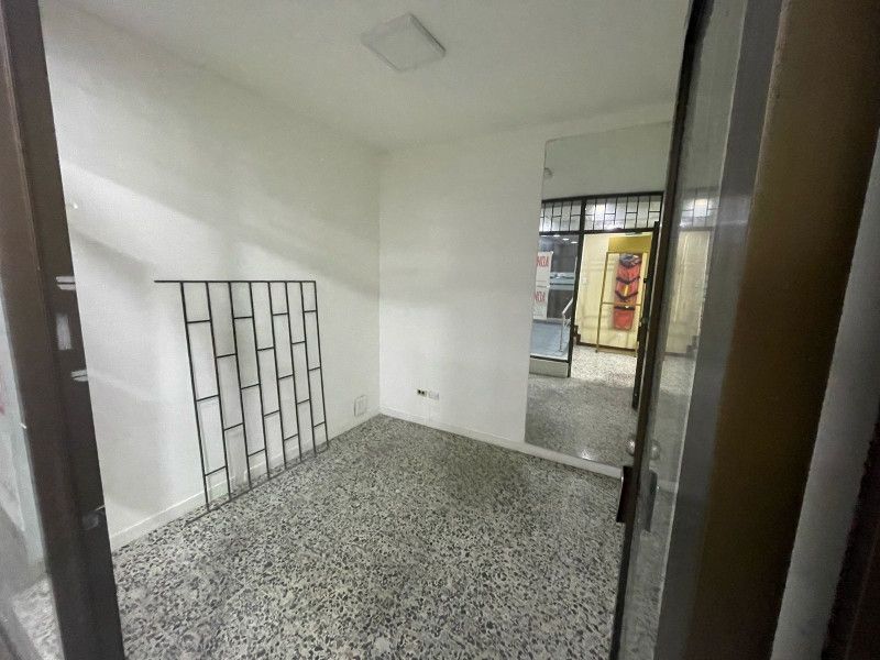 Local en arriendo Cundinamarca Bogotá Sears 7 m2 Habitaciones 0 Baños 0 Garajes 0 Precio $990000