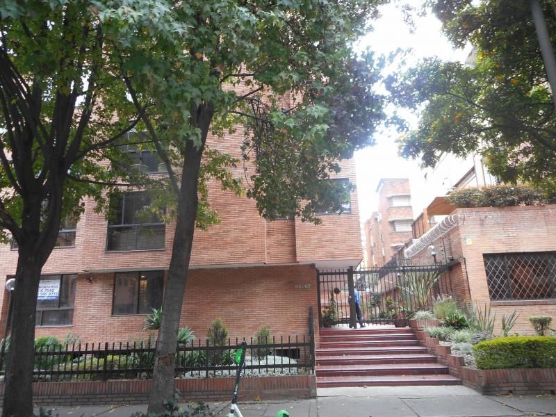 Apartamento en venta Cundinamarca Bogotá Chico Norte Et Iii 54 m2 Habitaciones 2 Baños 1 Garajes 1 Precio $380000000