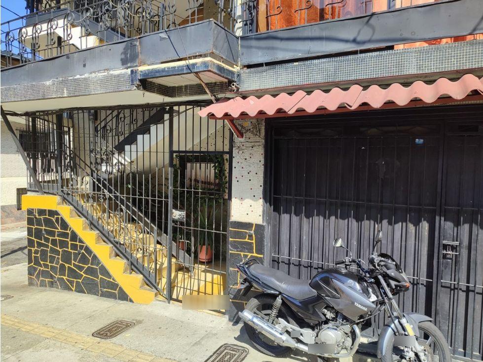 Casa en venta Antioquia Medellín Enciso 152 m2 Habitaciones 4 Baños 2 Garajes 1 Precio $440000000