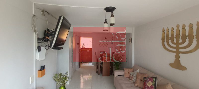 Apartamento en arriendo Antioquia Medellín Los Alpes 70 m2 Habitaciones 3 Baños 2 Garajes 1 Precio $3000000