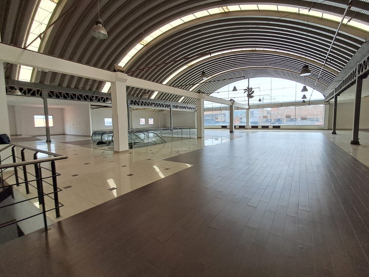 Local en arriendo Cundinamarca Bogotá Montevideo 3000 m2 Habitaciones 0 Baños 8 Garajes 0 Precio $180000000