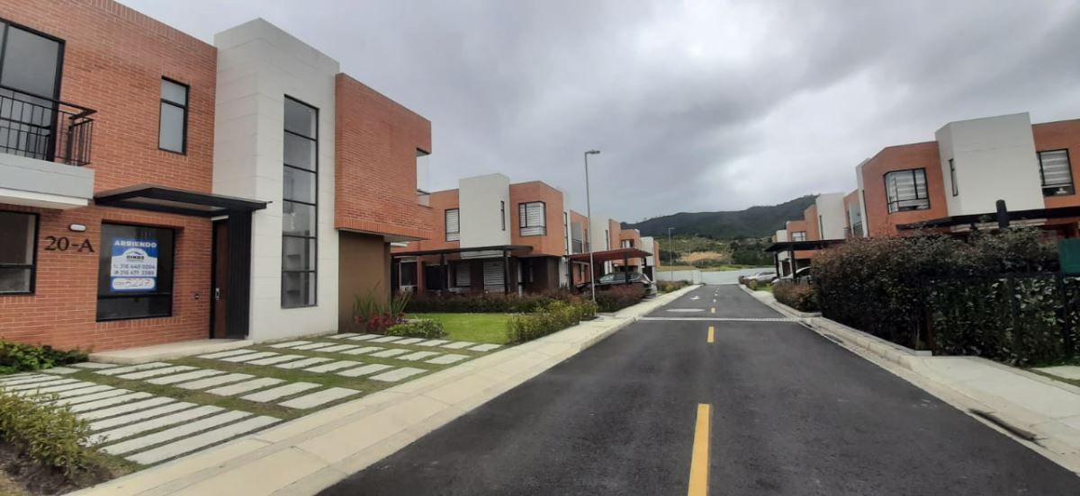 Casa en venta Cundinamarca Cajicá Cajica 114 m2 Habitaciones 3 Baños 4 Garajes 2 Precio $951960000