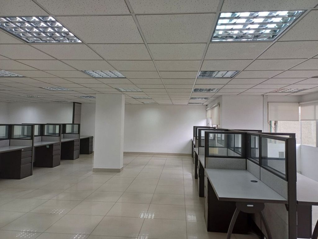 Oficina en venta Cundinamarca Bogotá Sagrado Corazon 360 m2 Habitaciones 0 Baños 2 Garajes 2 Precio $980000000
