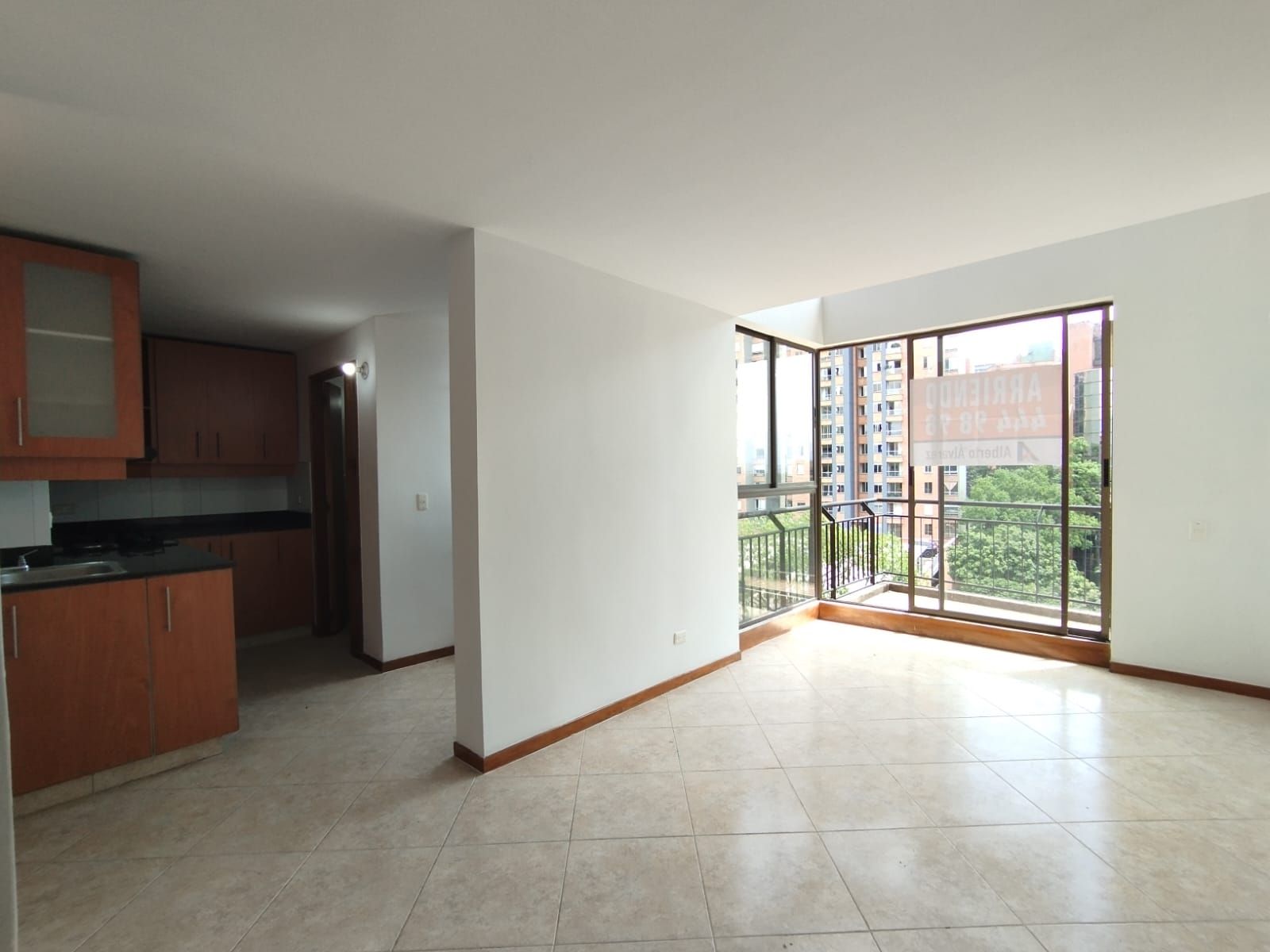 Apartamento en arriendo Antioquia Medellín Castropol 103 m2 Habitaciones 3 Baños 4 Garajes 2 Precio $4000000