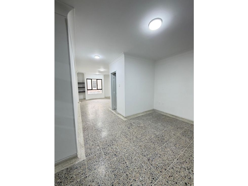 Oficina en arriendo Santander Bucaramanga Cabecera Del Llano 31 m2 Habitaciones 0 Baños 1 Garajes 0 Precio $1309000