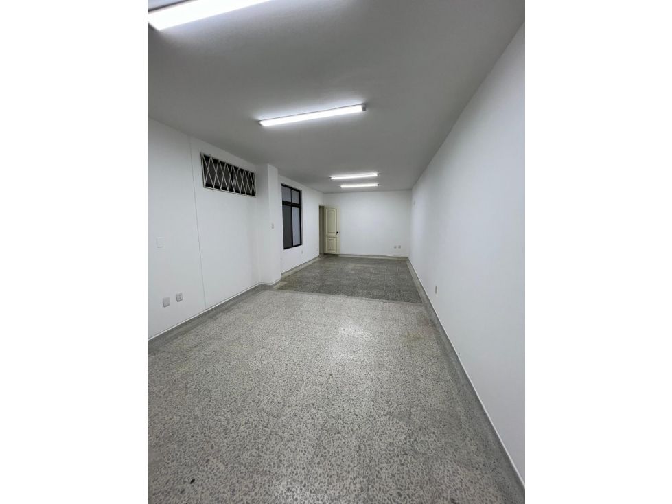 Oficina en arriendo Santander Bucaramanga Cabecera Del Llano 30 m2 Habitaciones 0 Baños 1 Garajes 0 Precio $1450000
