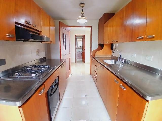 Apartamento en arriendo Antioquia Medellín El Poblado 160 m2 Habitaciones 3 Baños 4 Garajes 2 Precio $5500000