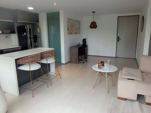 Apartamento en arriendo Antioquia Envigado El Esmeraldal 78 m2 Habitaciones 2 Baños 2 Garajes 2 Precio $6000000