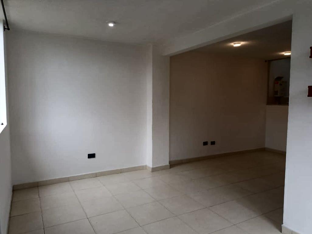 Casa en arriendo Antioquia Medellín Loma De Los Bernal 95 m2 Habitaciones 3 Baños 3 Garajes 0 Precio $3100000