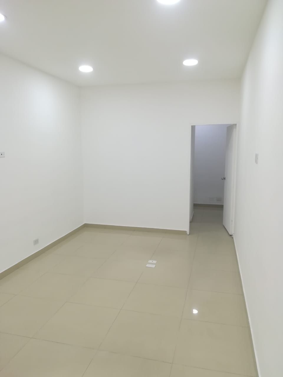 Local Comercial en arriendo Cundinamarca Bogotá El Tunal Oriental 38 m2 Habitaciones 2 Baños 1 Garajes 0 Precio $5500000