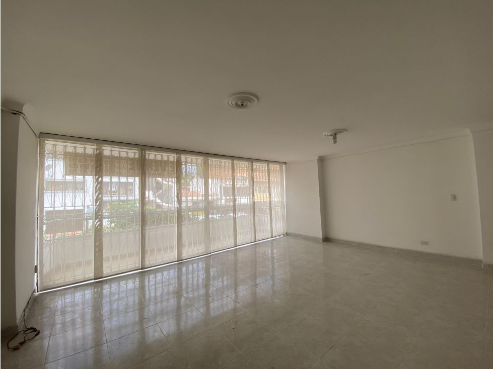 Casa en venta Antioquia Medellín Rosales 170 m2 Habitaciones 3 Baños 2 Garajes 1 Precio $720000000