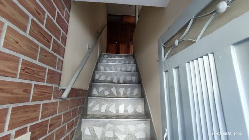 Casa en arriendo Antioquia Medellín Castilla 70 m2 Habitaciones 3 Baños 2 Garajes 0 Precio $1200000