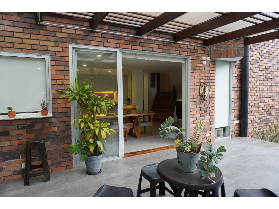 Casa Campestre en venta Caldas Manizales Cn El Rincon Del Trebol 300 m2 Habitaciones 4 Baños 4 Garajes 1 Precio $1800000000