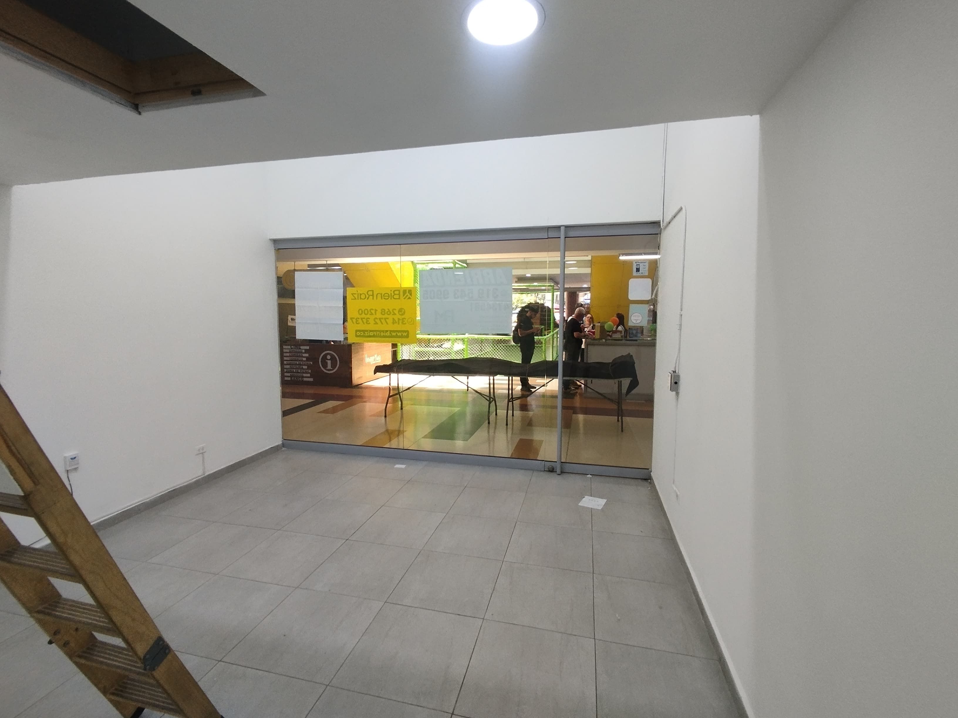 Local en arriendo Antioquia Medellín Sevilla 21 m2 Habitaciones 0 Baños 0 Garajes 0 Precio $2980000