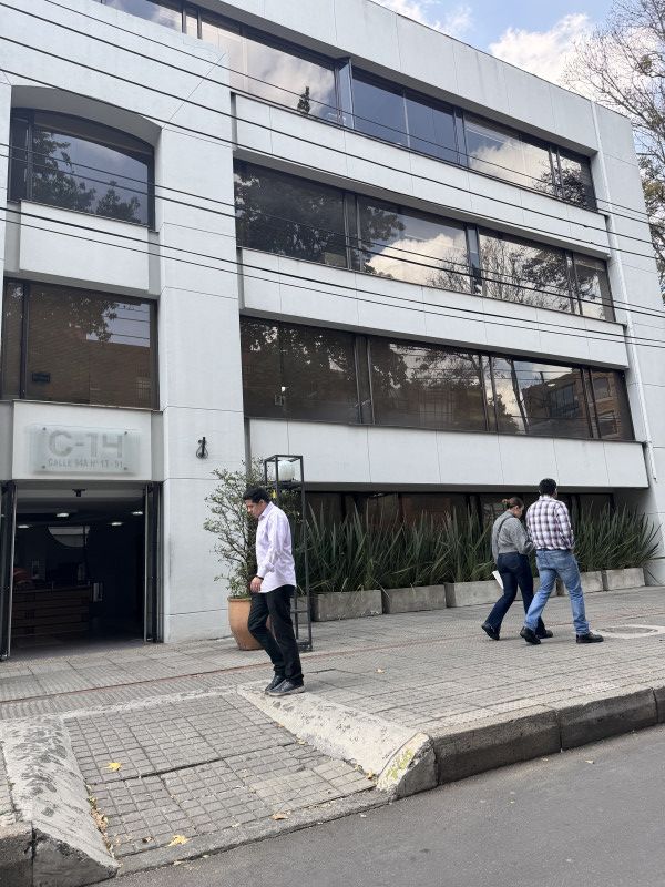 Oficina en venta Cundinamarca Bogotá Chicó Norte 63 m2 Habitaciones 0 Baños 1 Garajes 2 Precio $430000000