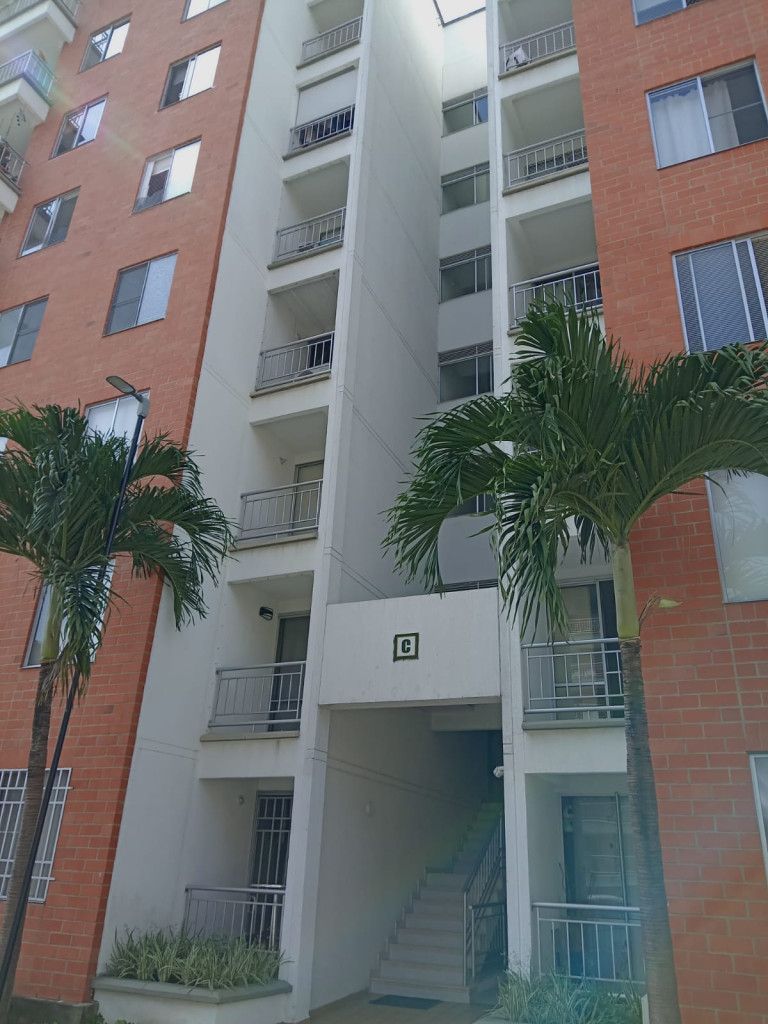 Apartamento en arriendo Valle Del Cauca Cali Conjunto Residencial Oasis De La Bocha 84 m2 Habitaciones 3 Baños 2 Garajes 1 Precio $2600000