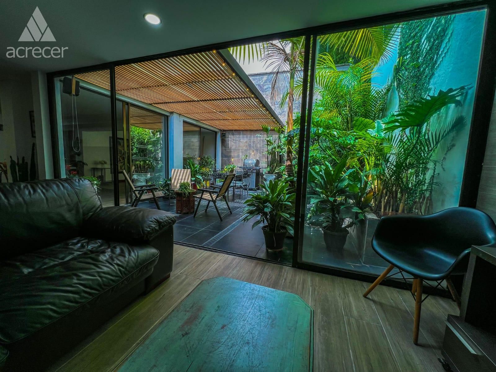 Casa en arriendo Antioquia Medellín San Lucas 200 m2 Habitaciones 4 Baños 3 Garajes 0 Precio $9000000