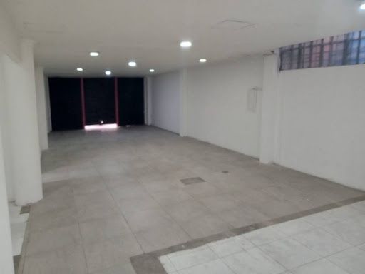 Local en arriendo Cundinamarca Bogotá Lago Gaitan 66 m2 Habitaciones 0 Baños 2 Garajes 0 Precio $2500000