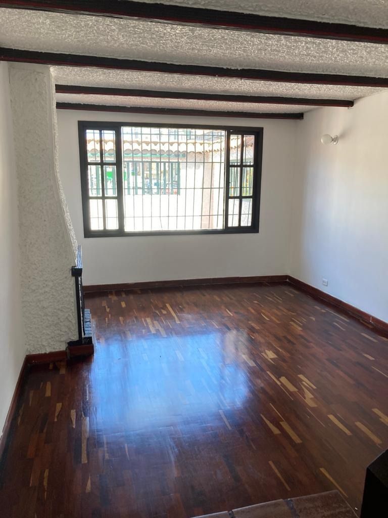 Casa en venta Cundinamarca Bogotá Julio Flórez 166 m2 Habitaciones 4 Baños 3 Garajes 2 Precio $850000000