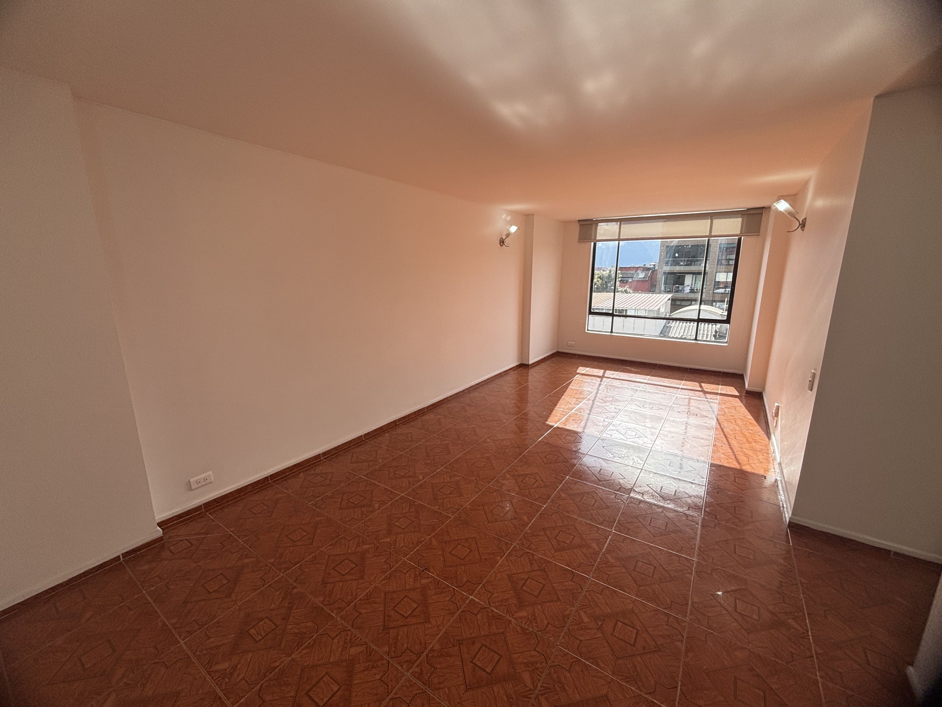 Apartamento en arriendo Cundinamarca Bogotá Alcazares 57 m2 Habitaciones 2 Baños 1 Garajes 1 Precio $2100000