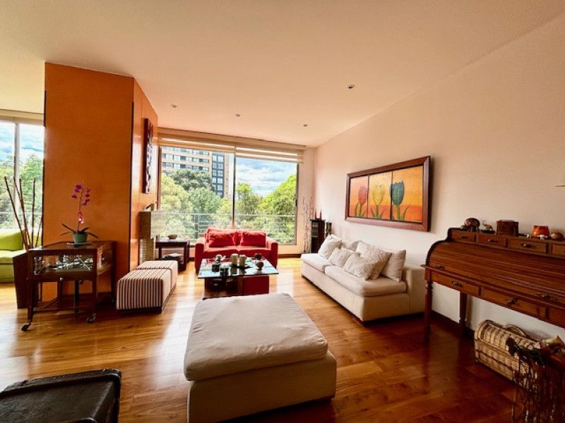 Apartamento en venta Cundinamarca Bogotá Santa Bibiana 171 m2 Habitaciones 3 Baños 3 Garajes 3 Precio $1300000000